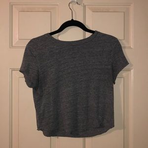 light gray crop top tee